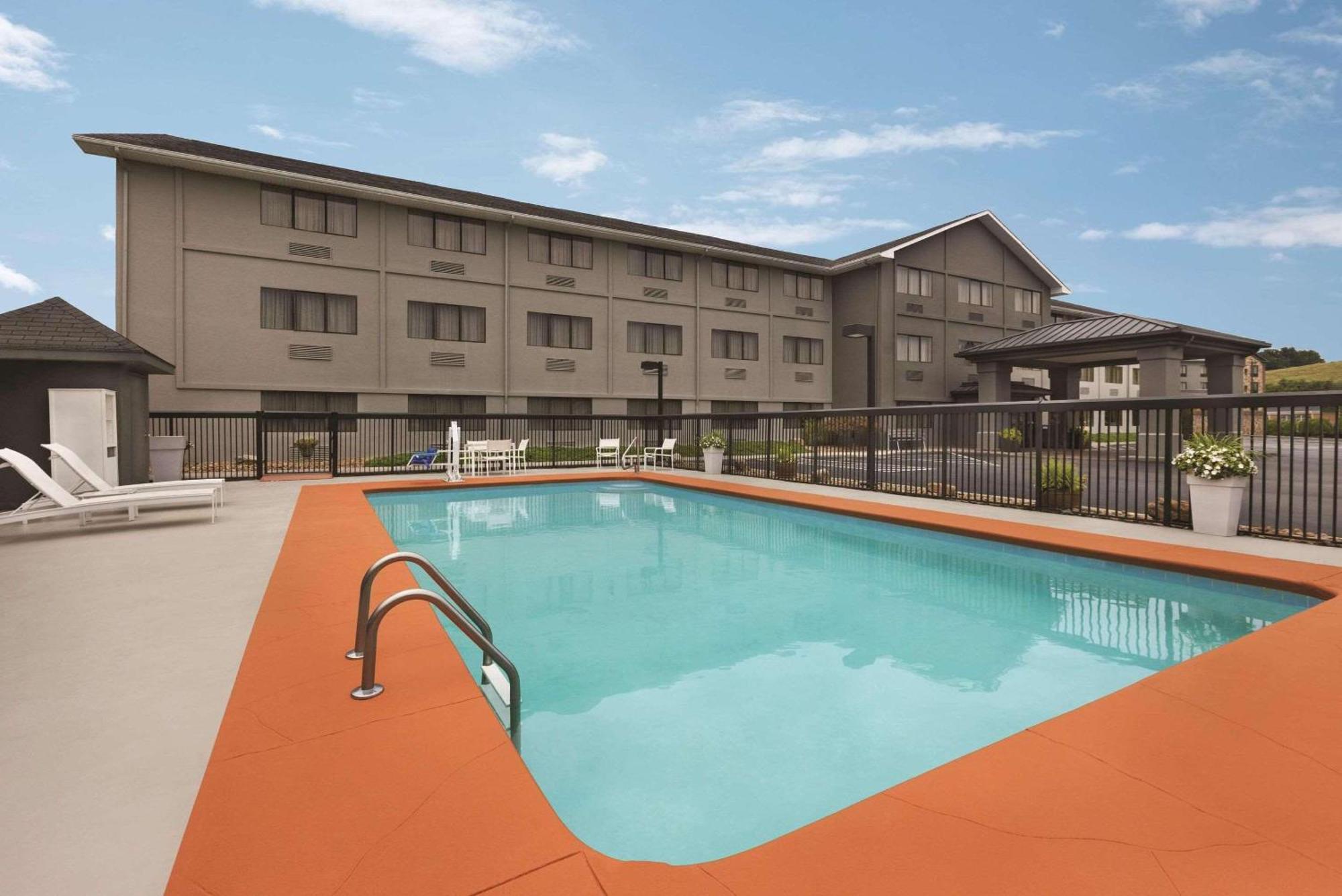 Country Inn & Suites By Radisson, Abingdon, Va ภายนอก รูปภาพ