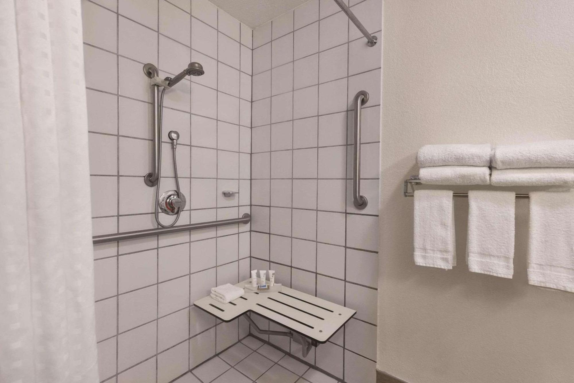 Country Inn & Suites By Radisson, Abingdon, Va ภายนอก รูปภาพ