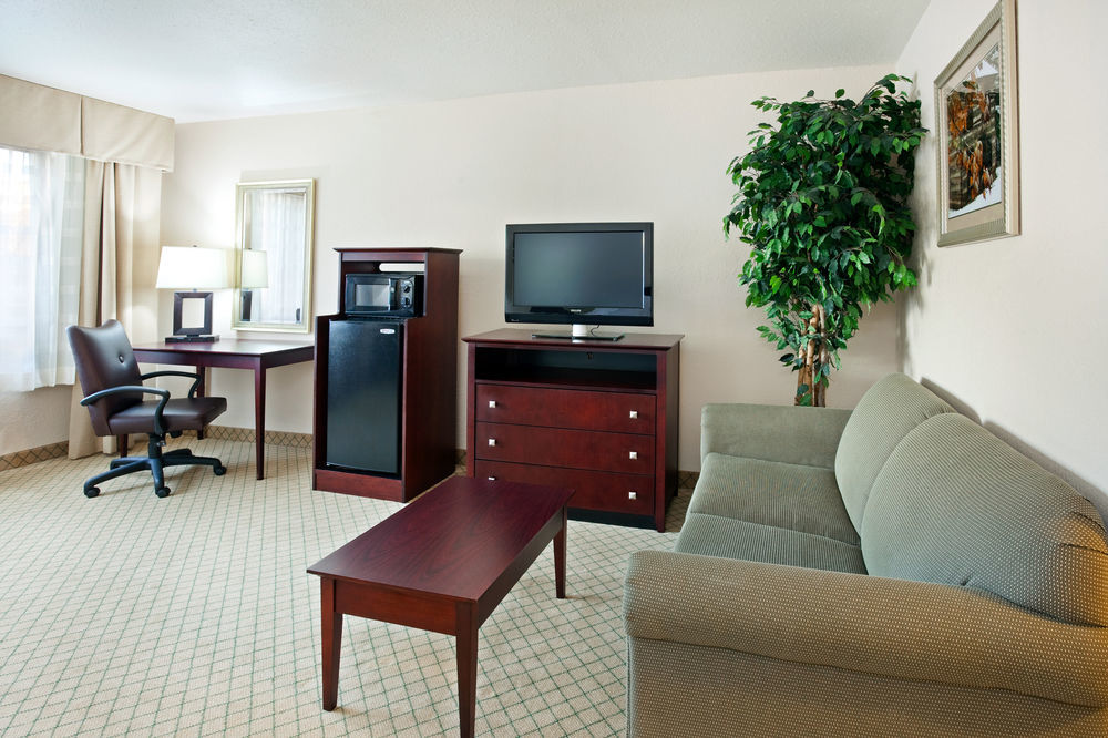 Country Inn & Suites By Radisson, Abingdon, Va ภายนอก รูปภาพ